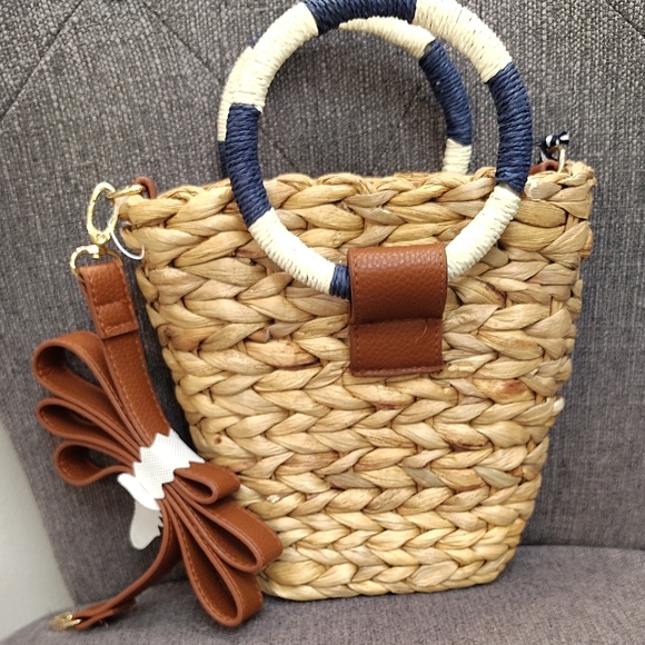 Joules Tan and Navy Woven Tote - Picture 4 of 6